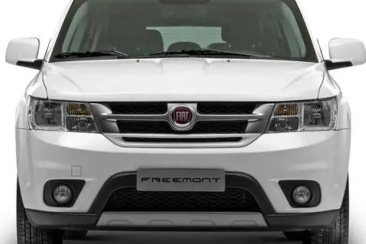 Fiat Freemont: primeiro SUV da montadora italiana no Brasil é fruto de parceria com a Dodge (Divulgação)