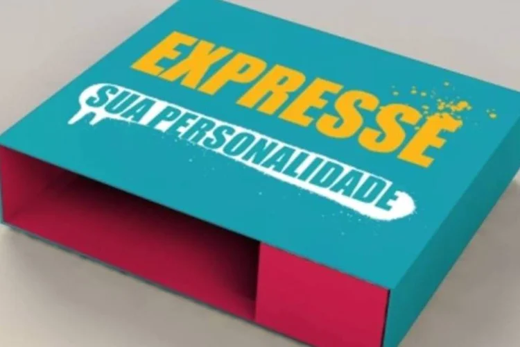 Para o público jovem, os kits vêm com um spray de tinta e três máscaras de stencils (.)