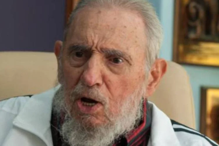 Fidel Castro: "Um dedicado à defesa de sua terra e de seu povo", disse Mahmoud Abbas (Alex Castro/AFP)