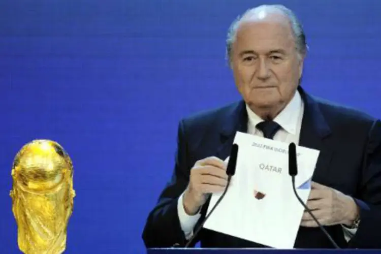 
	O presidente da Fifa, Joseph Blatter: o cartola era um dos maiores defensores do Mundial da R&uacute;ssia em 2018 e Catar em 2022
 (Philippe Desmazes/AFP)