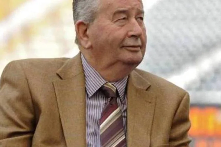 
	Julio Grondona &eacute; chefe do Comit&ecirc; Financeiro da Fifa
 (AFP/Arquivos)