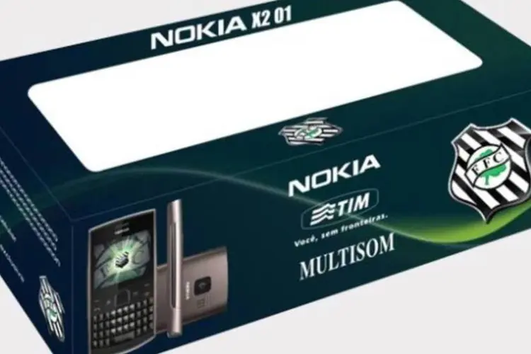 Celular do Figueirense: aparelho é um Nokia X201 e conta com chip da TIM, wallpapers, toques e vídeos (Divulgação)