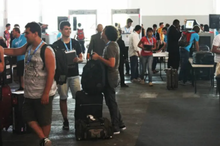 Campus Party 2014 tem dia de filas, preparativos e calor (Gustavo Gusmão/INFO Online)
