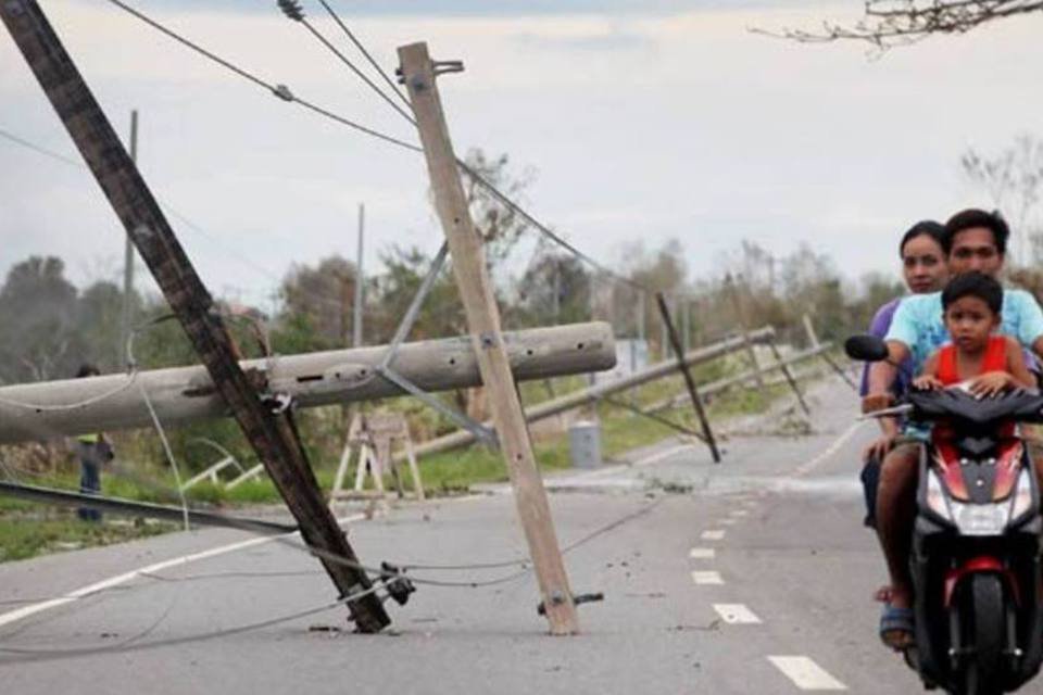 Autoridades procuram desaparecidos por terremoto nas Filipinas