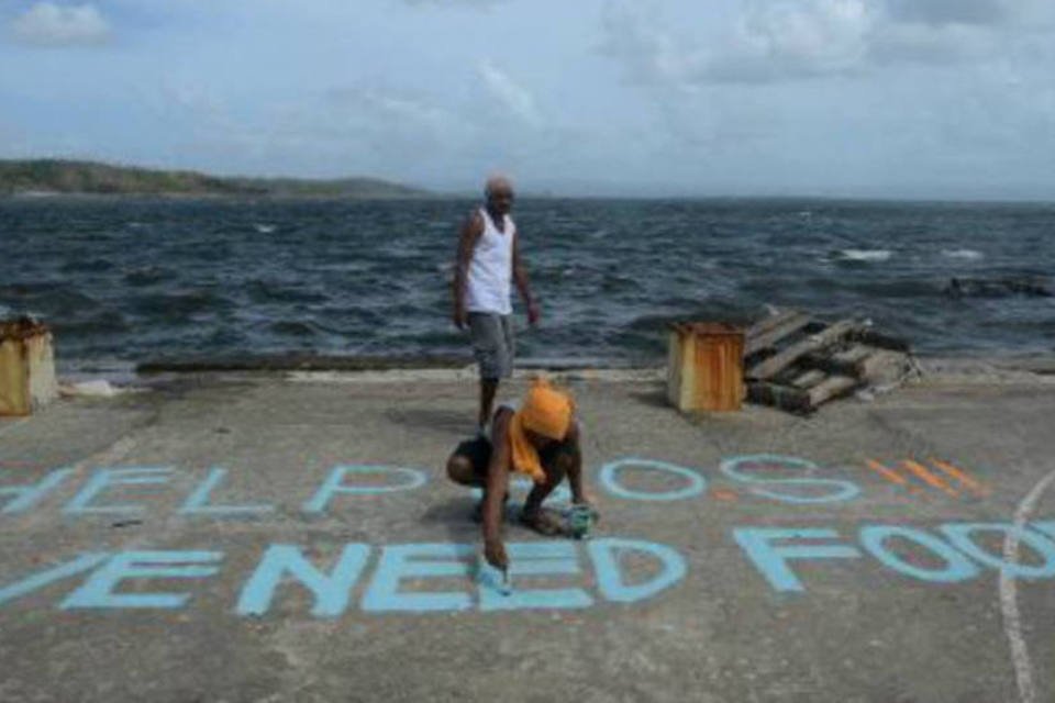 Papa doa US$ 150 mil para Filipinas