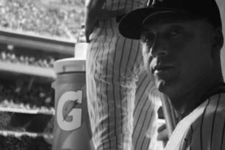 Gatorade: produção mostra a jornada de despedida da estrela do esporte Derek Jeter (Reprodução/YouTube)