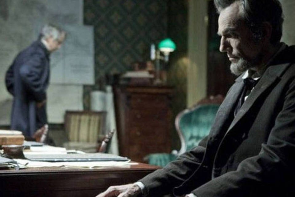 "Lincoln", de Spielberg, lidera disputa ao Oscar 2013
