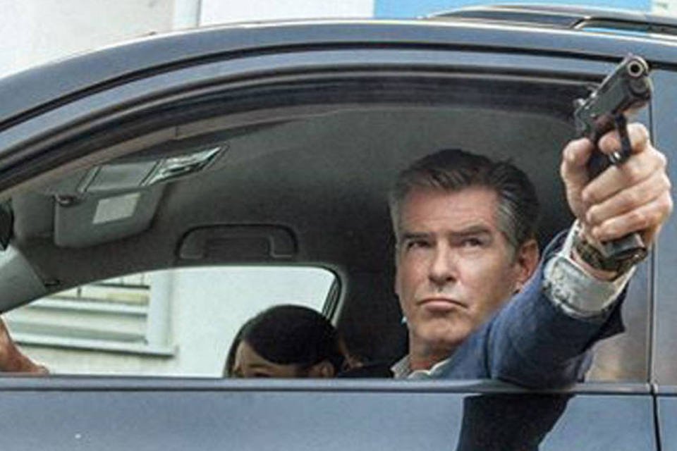 Pierce Brosnan volta a papel de espião em “November Man“