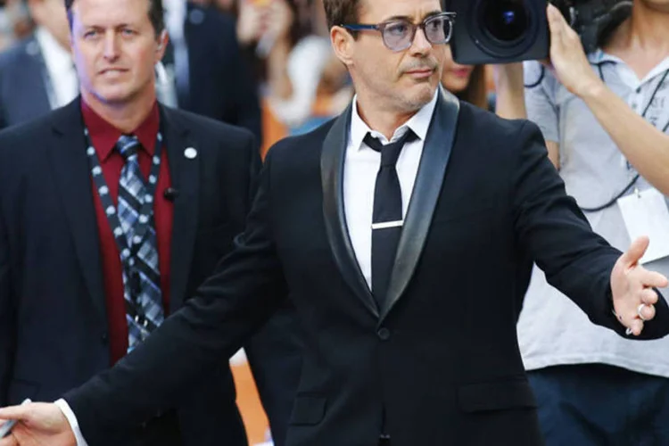 Ator Robert Downey Jr. chega para a exibição de gala do filme "The Judge", no Festival Internacional de Cinema de Toronto (Mark Blinch/Reuters)
