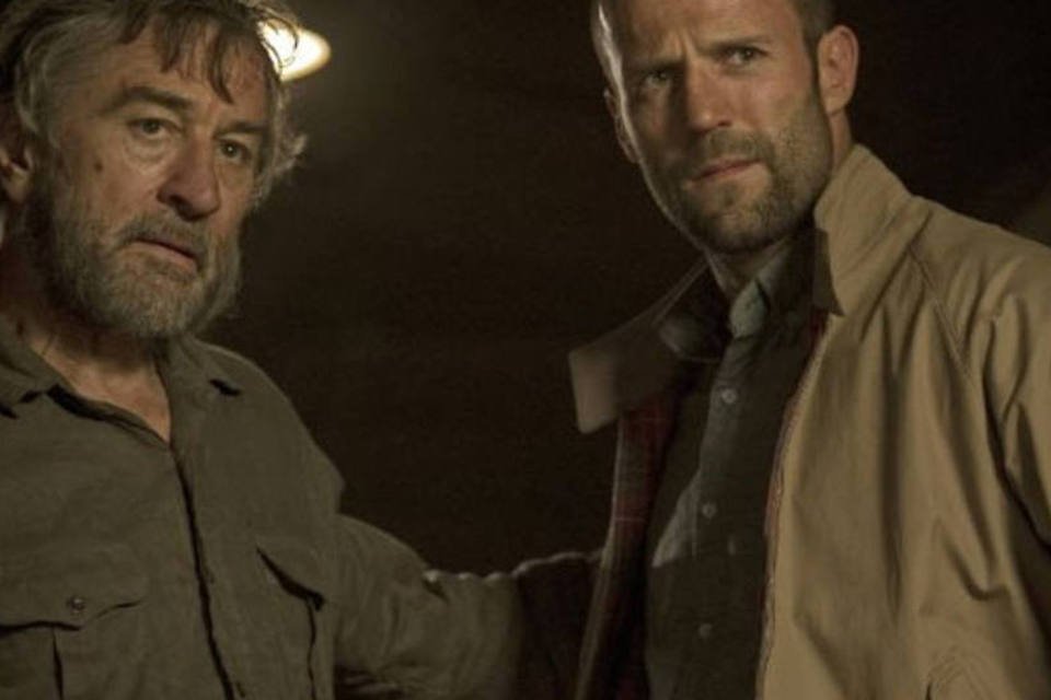 Com Statham  e De Niro, “Os Especialistas” traz tiros, explosões e adrenalina