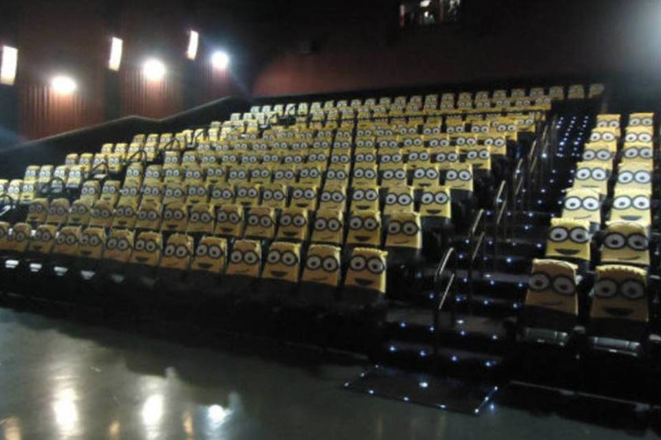 Fischer&Friends transforma poltronas de cinema em Minions