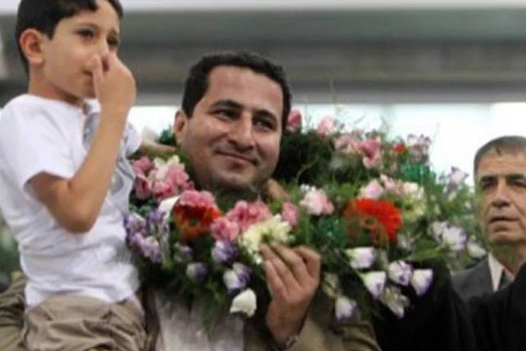 Físico iraniano Shahram Amiri "não tenho nada a ver com Natanz e Fordo (instalações de enriquecimento de urânio)" (Atta Kenare/AFP)