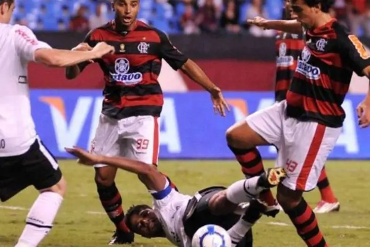 Flamengo x Corinthians: clubes estão entre os dissidentes do Clube dos 13 (Divulgação)