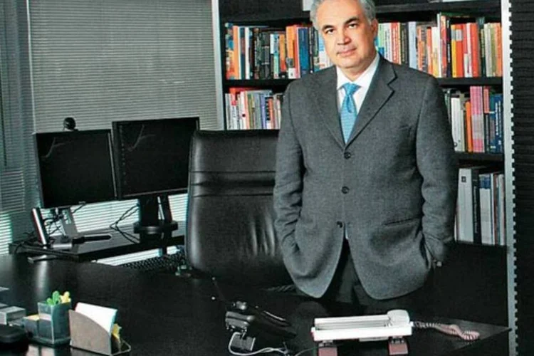 Flávio Vasconcelos, diretor da FGV-Ebape, do Rio: desafio de retomar a confiança dos professores  (Divulgação)