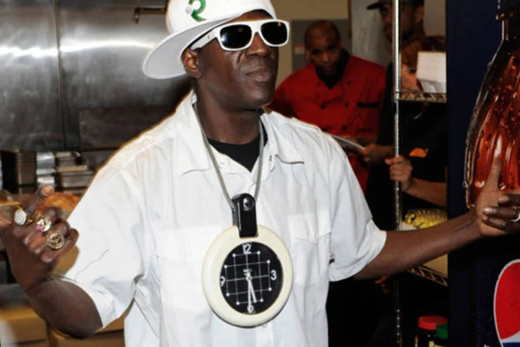 
	O rapper Flavor Flav: o Public Enemy &eacute; considerado um dos grupos mais importantes da hist&oacute;ria do rap
 (Ethan Miller/ Getty Images)