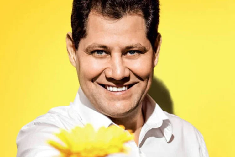 Clóvis Souza, da Giuliana Flores "Ao acompanhar de perto as críticas de clientes, a Giuliana Flores aperfeiçoou suas entregas" (Daniela Toviansky)