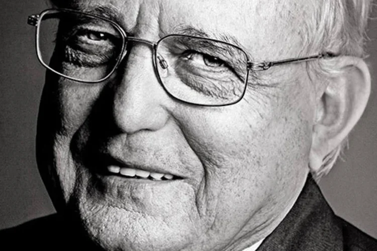 Florisval Pedroso, Consultor, 69 anos - Dos seus 55 anos trabalhados, 52 foram na Bunge, sempre. Há cerca de dois anos, ele teve de sair da empresa e, com a ajuda de uma consultoria, abriu seu próprio negócio. 
 (Omar Paixão)
