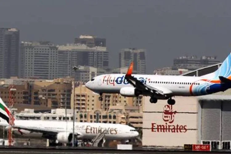 Tiro em avião: incidente também provocou atrasos nos voos de outras empresas, como Turkish Airlines e Royal Jordanian (Karim Sahib/AFP)