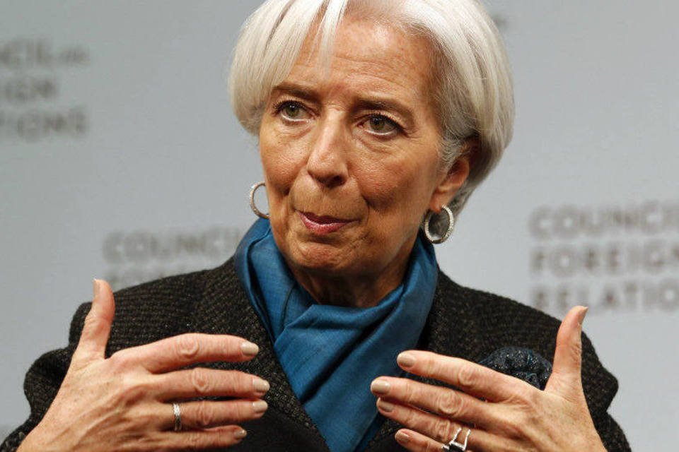 Economia está mudando em todos os países, afirma Lagarde