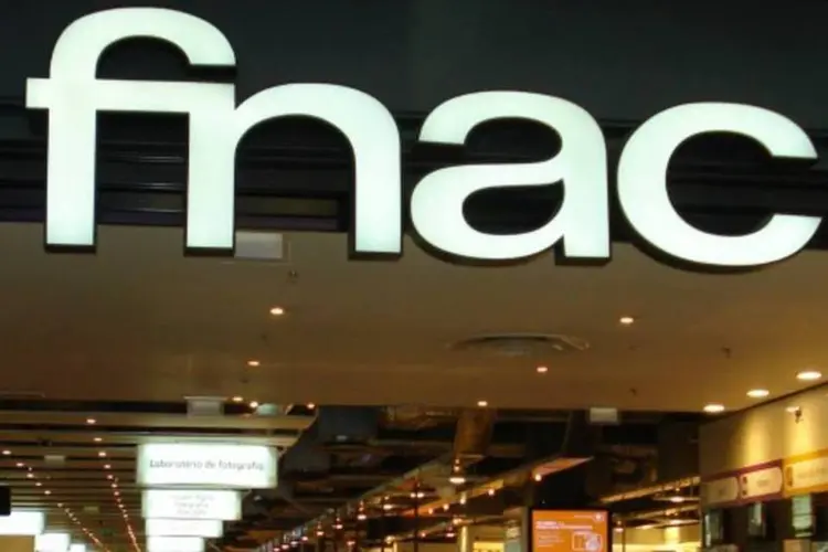 
	Loja Fnac: a empresa, que passa por ajustes aqui e no exterior, conseguiu ter pequeno lucro operacional em 2013, de pouco mais de R$ 2 milh&otilde;es, apesar da queda de 1% nas vendas (Creative Commons)