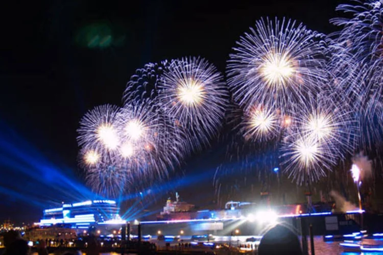 Para não deixar as resoluções virarem fumaça, após os fogos de artifício da virada do ano, é válido fazer um planejamento factível (Alexander Rist / Stock Xchng)