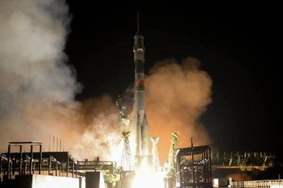 Rússia confirma que seguirá com exploração da ISS até 2024