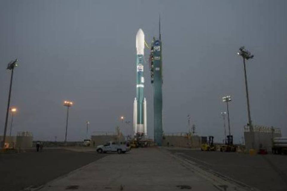 
	O foguete que transportaria o sat&eacute;lite Orbiting Carbon Observatory-2, da NASA
 (Bill Ingalls/AFP)