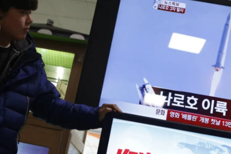 
	Segundo dados do BID, enquanto na Coreia do Sul um ano de internet custa um dia de trabalho, na Am&eacute;rica Latina &eacute; preciso trabalhar 31 dias para pagar um plano similar
 (REUTERS / Lee Jae-Won)