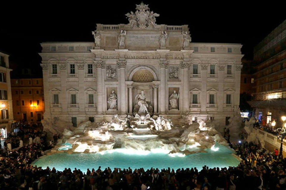 Fontana di Trevi é reinaugurada em Roma. Veja as fotos