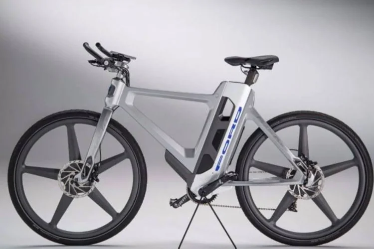 
	Ainda n&atilde;o h&aacute; previs&atilde;o de lan&ccedil;amento ou pre&ccedil;o para a smart bike da Ford
 (Divulgação/INFO)