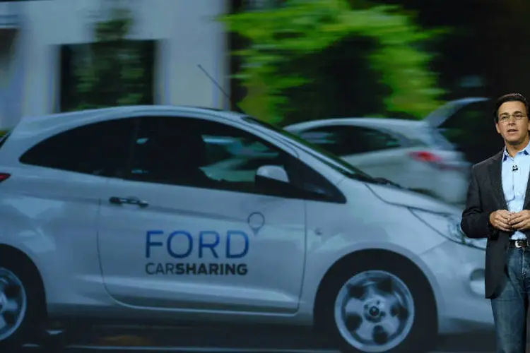 
	Mark Fields na CES: o CEO da Ford anunciou iniciativa para promover inova&ccedil;&atilde;o na &aacute;rea dos carros aut&ocirc;nomos
 (Ethan Miller/Getty Images)
