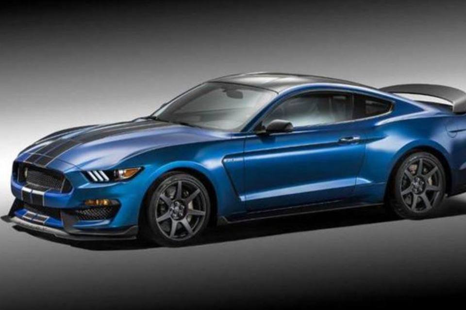 Ford produzirá apenas 100 unidades do Shelby GT350 2015