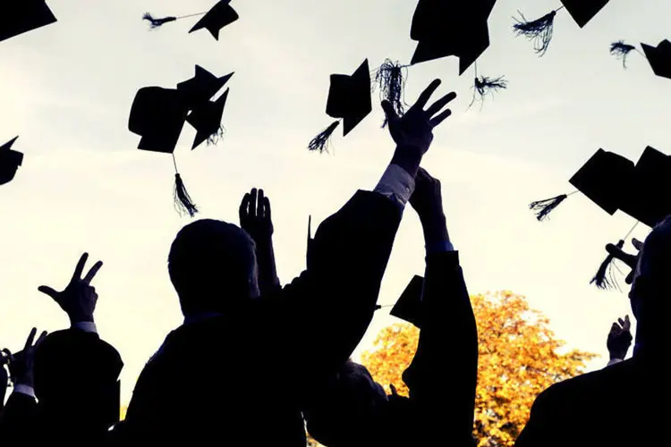 
	Formandos: op&ccedil;&otilde;es de bolsas para universidades renomadas
 (Getty Images)