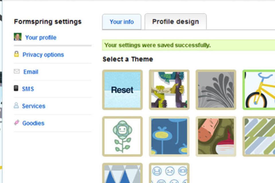 Formspring adota visual similiar ao do Twitter