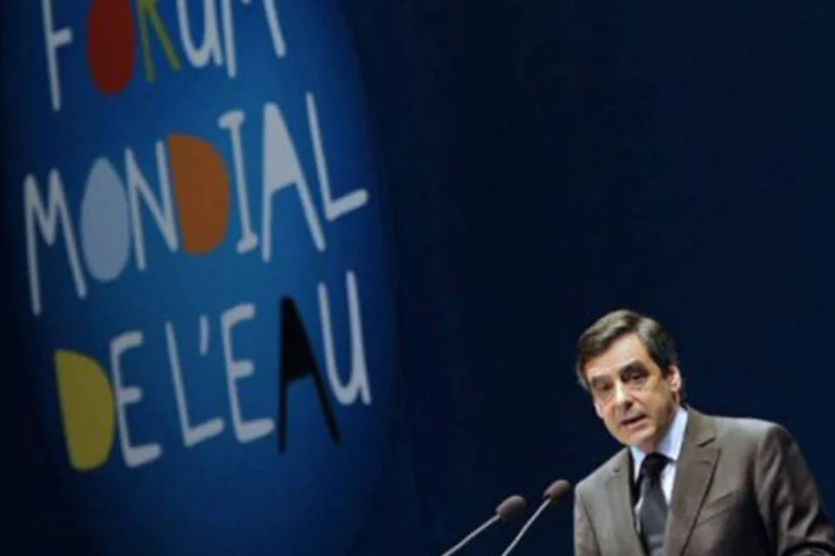 Fillon afirmou na rádio 'Europe 1' que o 'Mediapart' é um 'laboratório financiado pelos amigos ricos de François Hollande, que há cinco anos atacam o presidente' (Gerard Julien/AFP)