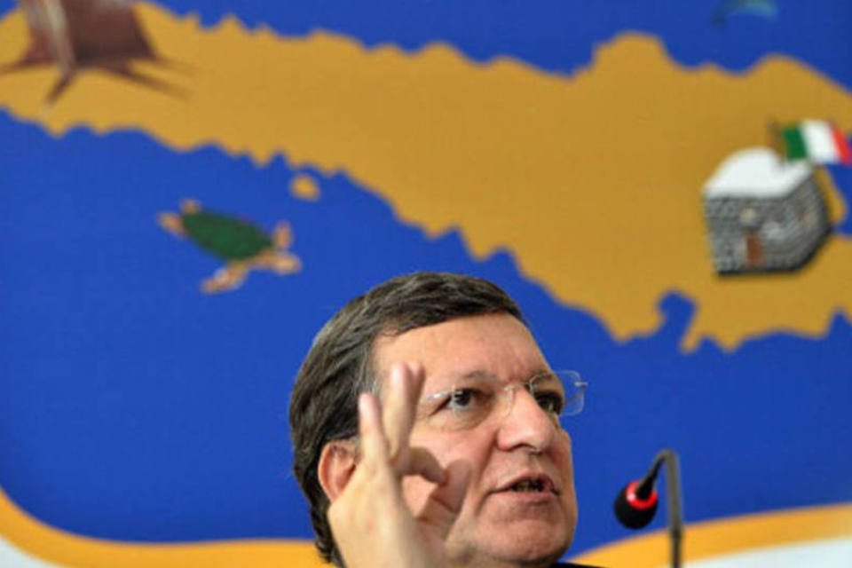 Barroso diz que Europa não pode virar as costas à imigração