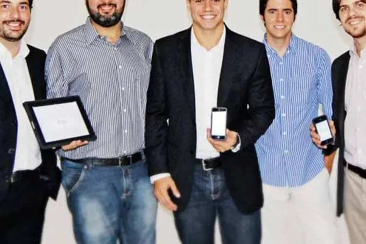 Gustavo, Josemando, Paulo, Vitor e Bruno, da startup Colab (Divulgação/Colab)