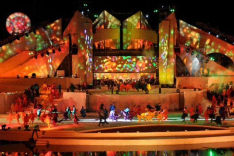 O ponto alto da Festa da Vendimia em Mendoza é o show de música e dança
 (Divulgação)