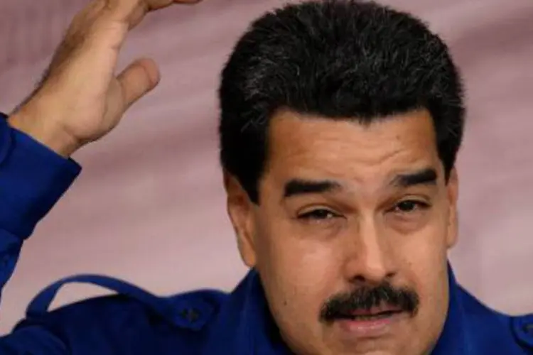 
	Presidente venezuelano Nicol&aacute;s Maduro: &quot;parece muito interessante o processo espiritual, &eacute;tico, que est&aacute; sendo gerado pelo papa Francisco. E assim n&oacute;s o cumprimentamos&quot;, disse
 (Juan Barreto/AFP)