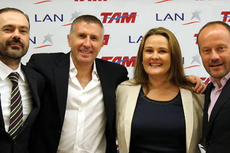 
	As fam&iacute;lias controladoras da LAN e da TAM
 (Divulgação)