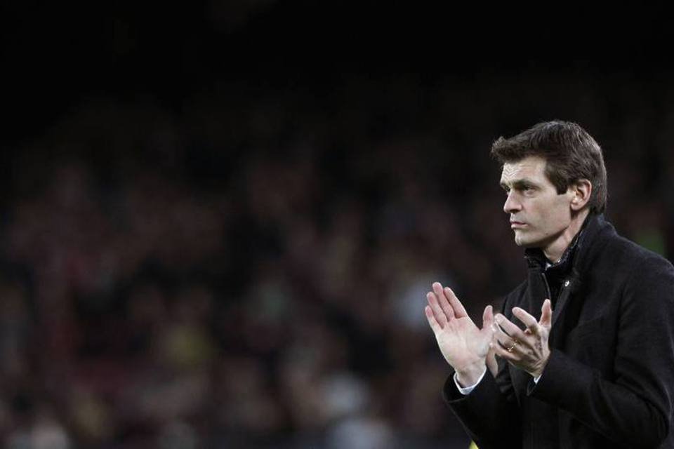 Morre o ex-técnico do Barcelona Tito Vilanova