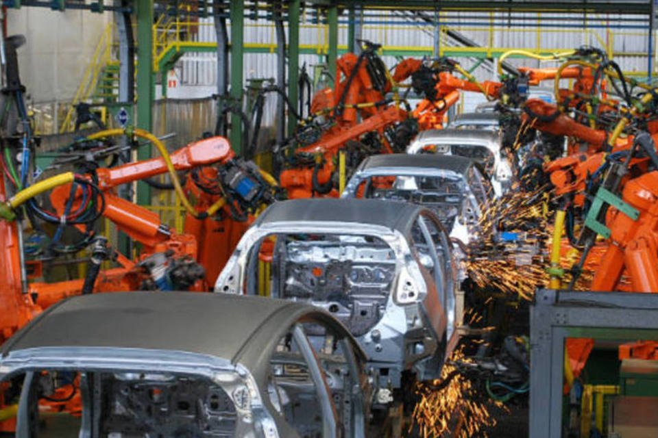 Lucro da Ford recua para US$ 989 milhões no 1º trimestre