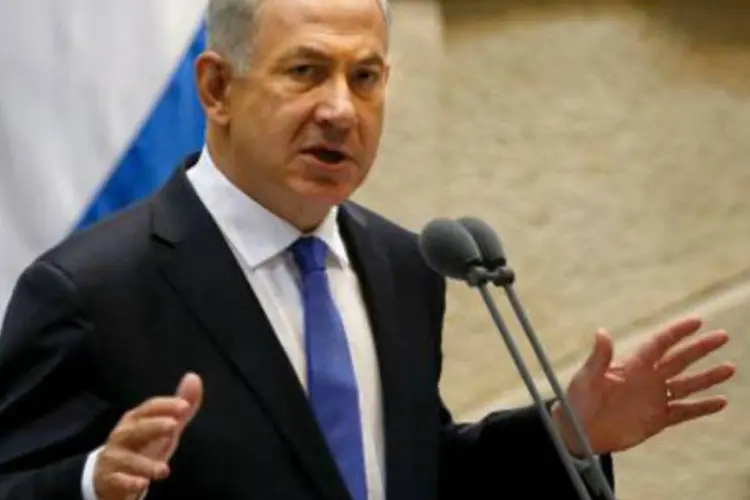 
	O primeiro-ministro de Israel, Benjamin Netanyahu: acordo nuclear &quot;reduz a press&atilde;o sobre o Ir&atilde;&nbsp;sem receber nada tang&iacute;vel em troca&quot;, disse
 (Gali Tibbon/AFP)