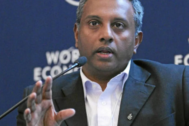 Secretário-geral da Anistia Internacional (AI), Salil Shetty: "direito à privacidade deve ser uma questão principal de nossa época", disse (World Economic Forum/Wikimedia Commons)