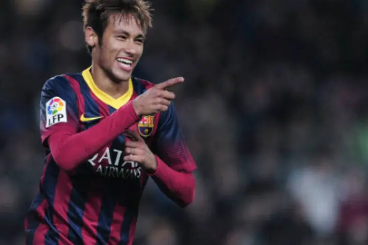 
	O atacante Neymar, do Barcelona: time teria pagado 95 milh&otilde;es de euros em contratos secretos, que hoje est&atilde;o sendo investigados pela Justi&ccedil;a espanhola
 (AFP/Getty Images)