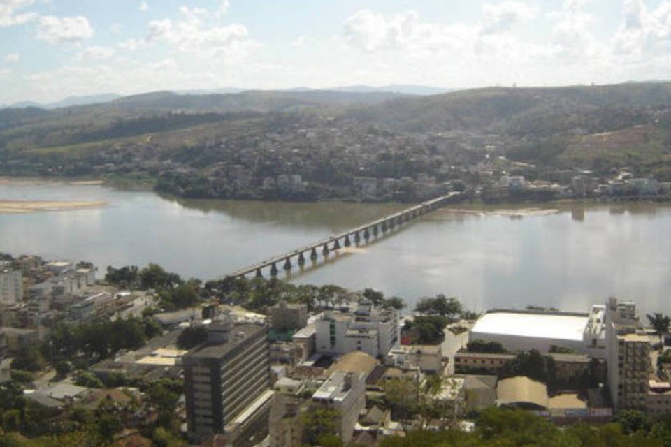 Cidade do ES recebe verba para socorro às vítimas da chuva