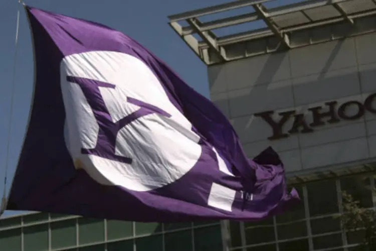 Logo da Yahoo! na sede da empresa: Yahoo! News Digest é um novo aplicativo para dispositivos móveis (Robert Galbraith/Reuters)