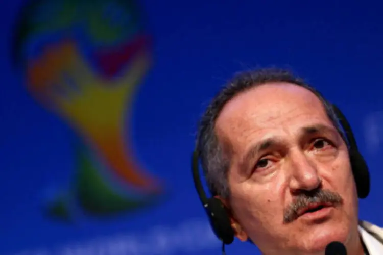 
	Aldo Rebelo: ministro do Esporte afirmou que, dos 12 est&aacute;dios para a Copa do Mundo, seis foram entregues no meio de 2013, para a Copa da Confedera&ccedil;&otilde;es
 (Getty Images)
