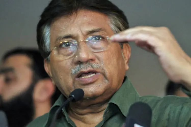 
	Pervez Musharraf, ex-presidente paquistan&ecirc;s: advogado de Musharraf disse &agrave; corte que cliente n&atilde;o p&ocirc;de comparecer &agrave; audi&ecirc;ncia perante a amea&ccedil;a contra sua vida
 (Mohammad Abu Omar/Files/Reuters)