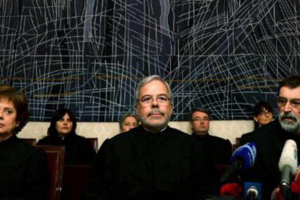 Corte de Portugal derruba medida de austeridade do governo